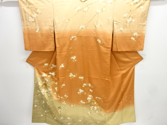 JAPANESE KIMONO / HOMONGI / EMBROIDERY / KIKU